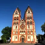 Casa Lupo Im Herzen Von Limburg Apartmán *